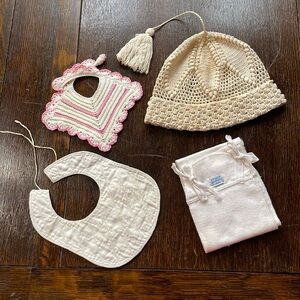 Small lot of vintage/antique baby items, bibs, cap, Penny's 'Toddlertime diaper